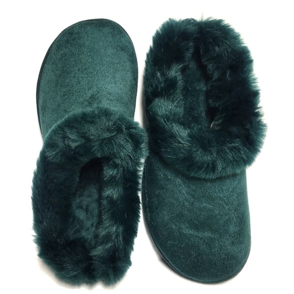 Charter Club Shoes - Charter Club Green Fluffy Slippers NWT